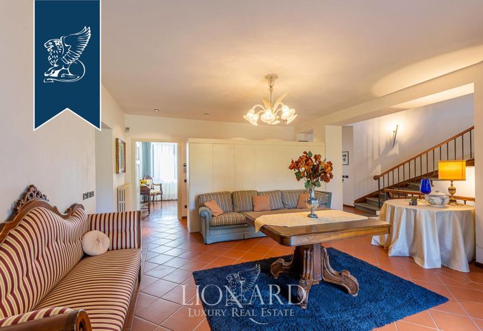 Image No.33-8 Bed Villa for sale