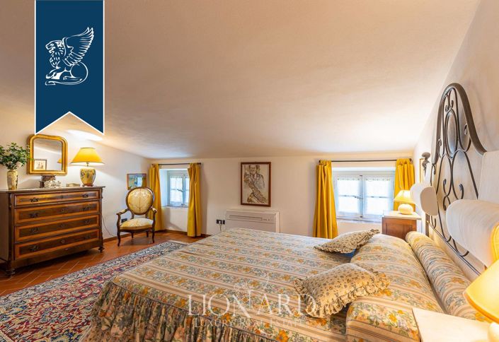 Image No.43-8 Bed Villa for sale