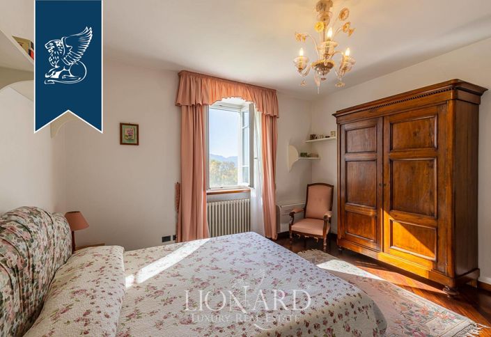 Image No.44-8 Bed Villa for sale