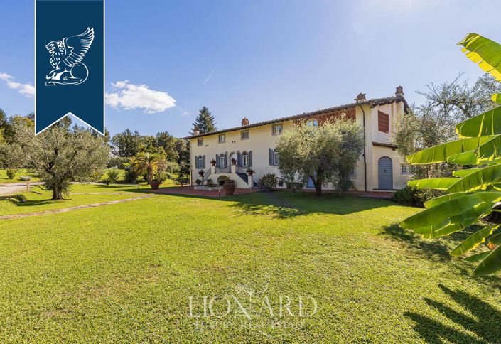 Image No.6-8 Bed Villa for sale