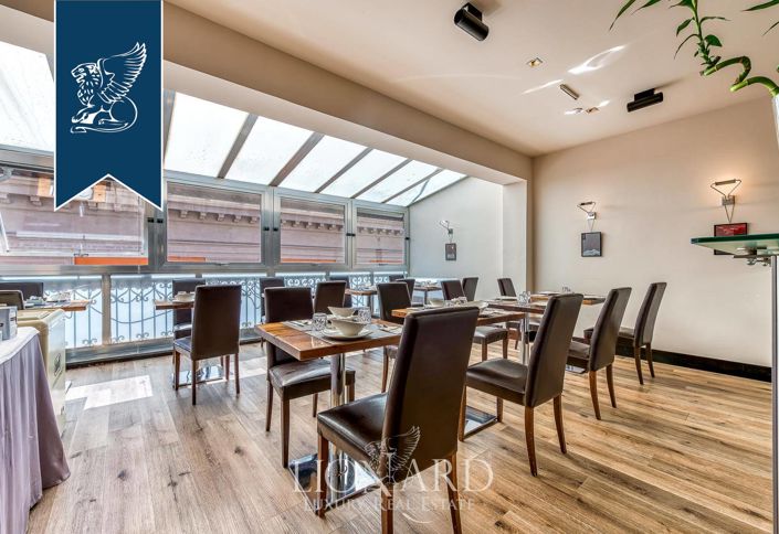 Image No.2-12 Bed Hotel for sale