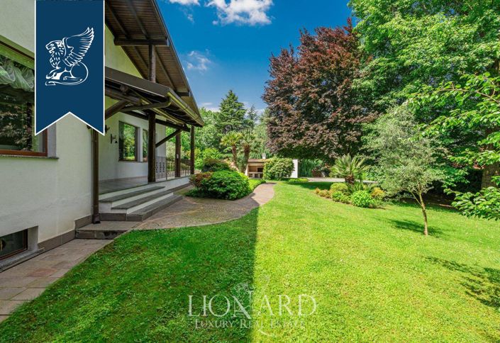 Image No.11-5 Bed Villa for sale