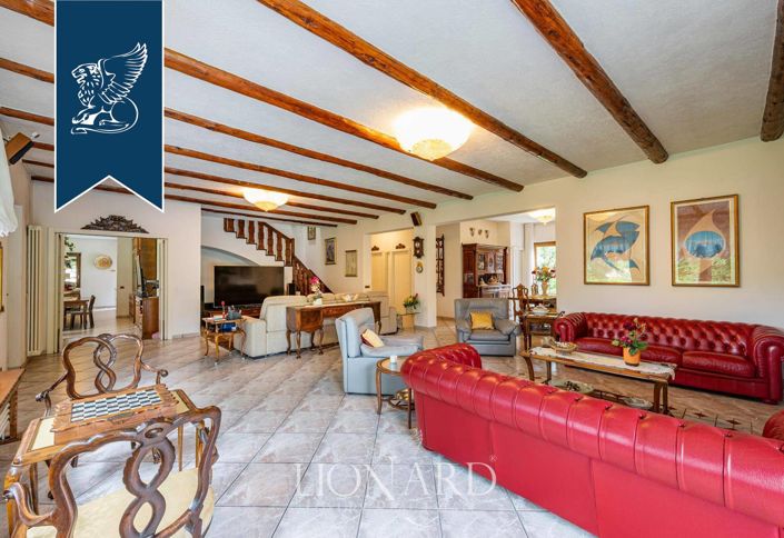 Image No.20-5 Bed Villa for sale