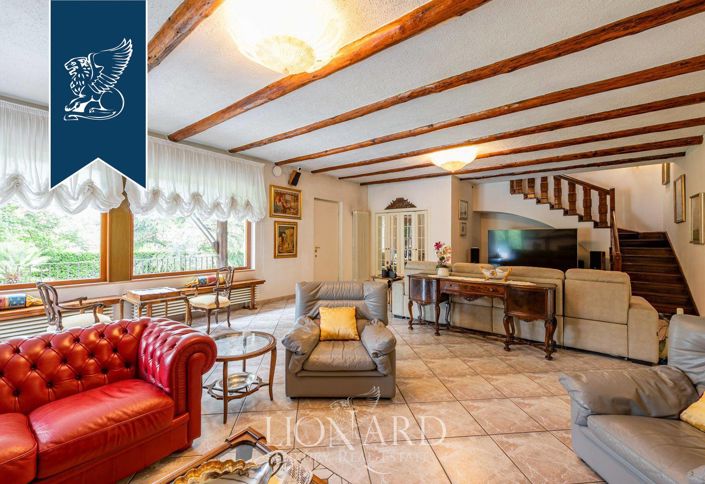 Image No.21-5 Bed Villa for sale