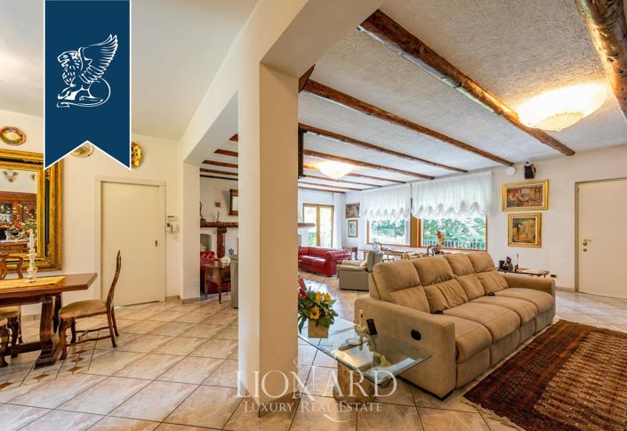 Image No.23-5 Bed Villa for sale