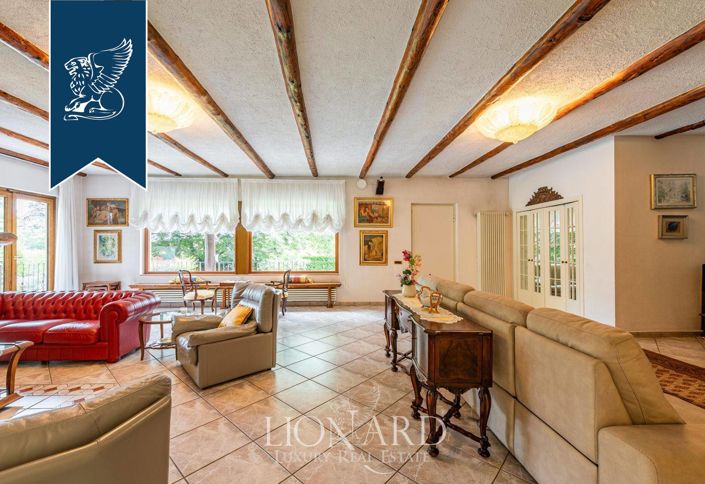 Image No.26-5 Bed Villa for sale