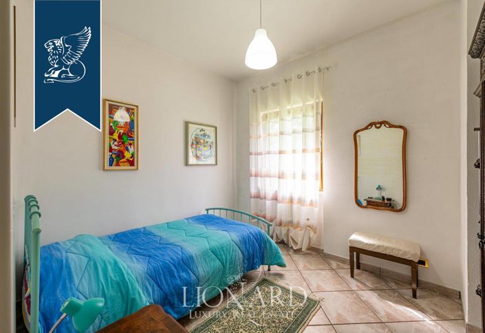 Image No.35-5 Bed Villa for sale