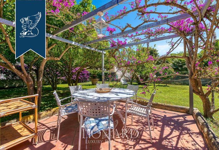 Image No.5-4 Bed Villa for sale