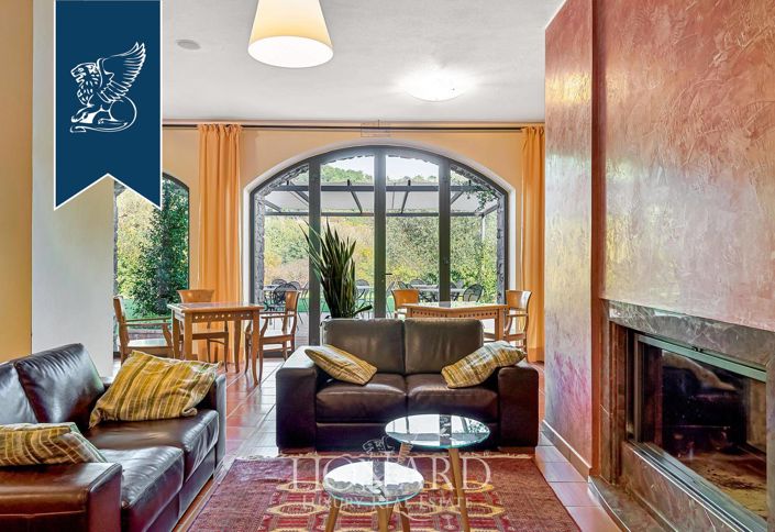 Image No.14-26 Bed Hotel for sale