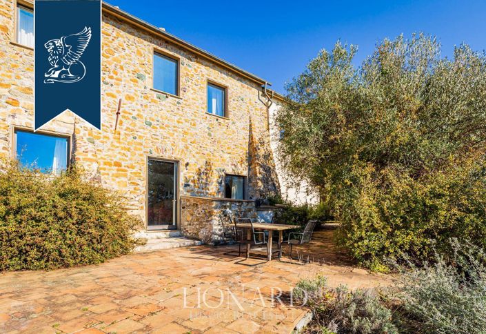 Image No.21-4 Bed Villa for sale