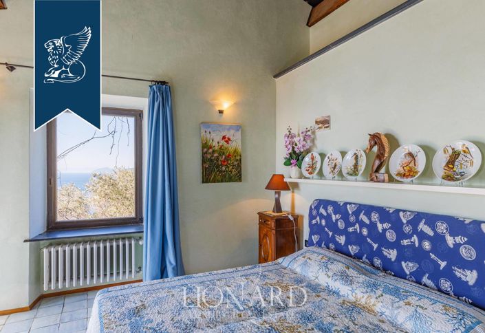 Image No.54-4 Bed Villa for sale