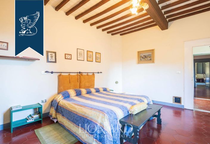 Image No.13-14 Bed Villa for sale