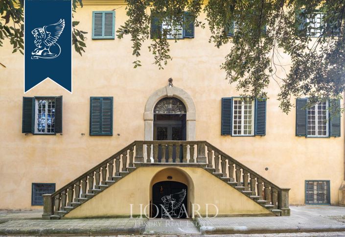 Image No.15-14 Bed Villa for sale