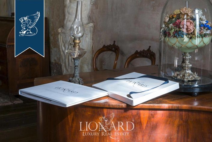 Image No.33-8 Bed Villa for sale