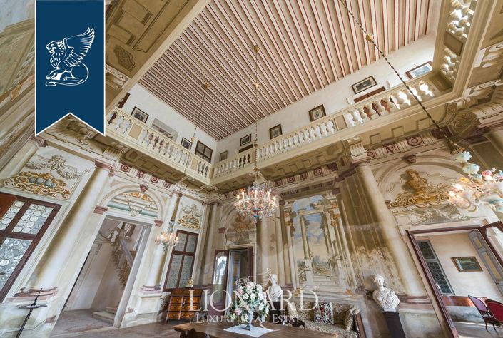 Image No.36-8 Bed Villa for sale