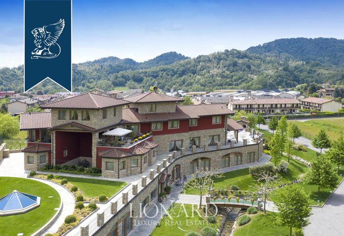 Image No.2-14 Bed Hotel for sale