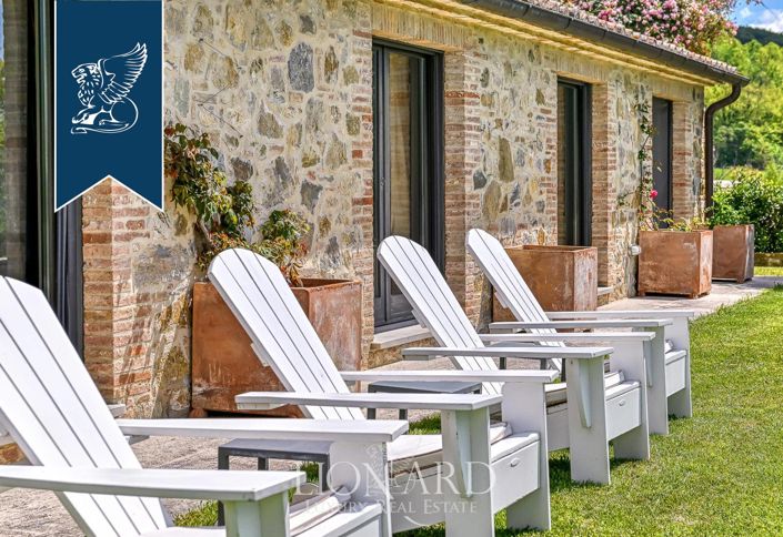 Image No.14-12 Bed Villa for sale