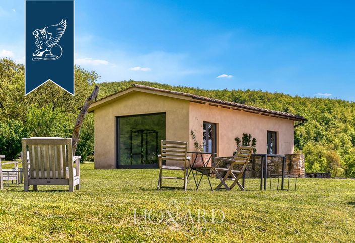 Image No.8-12 Bed Villa for sale