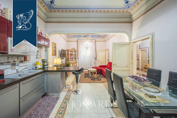 Image No.11-6 Bed Villa for sale