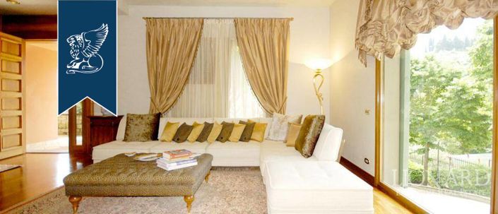 Image No.15-3 Bed Villa for sale