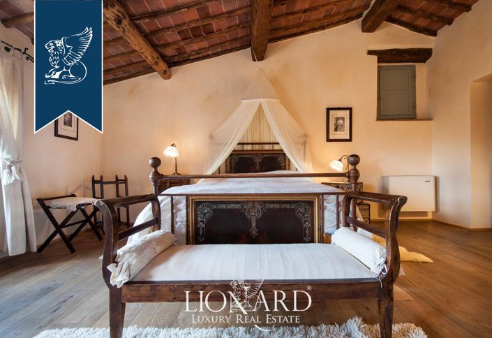 Image No.34-15 Bed Hotel for sale