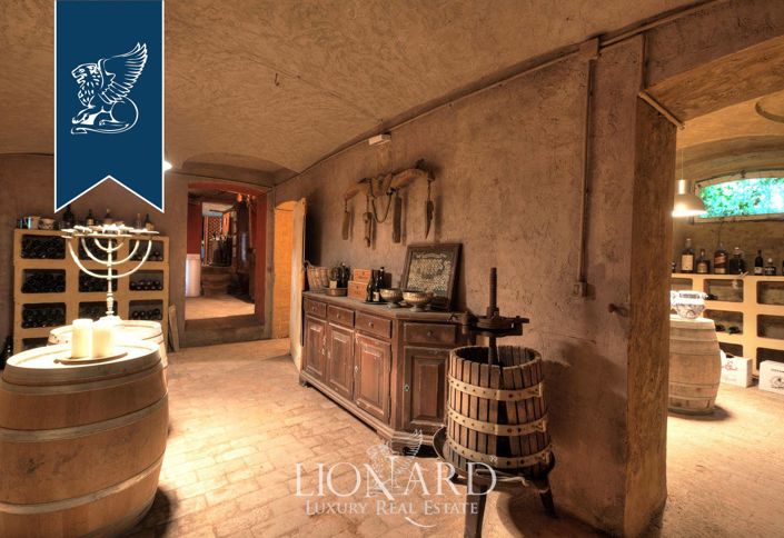 Image No.44-4 Bed Villa for sale