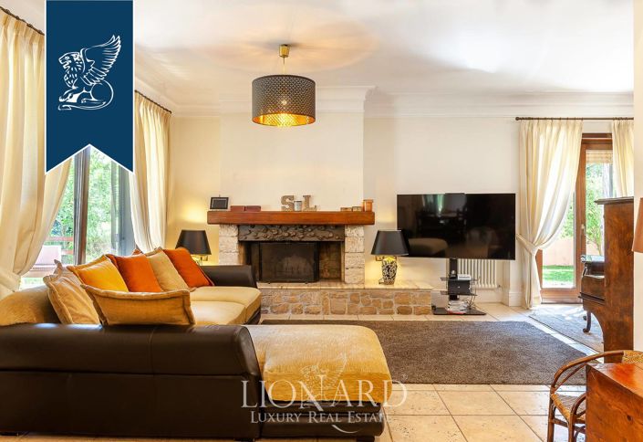 Image No.31-7 Bed Villa for sale