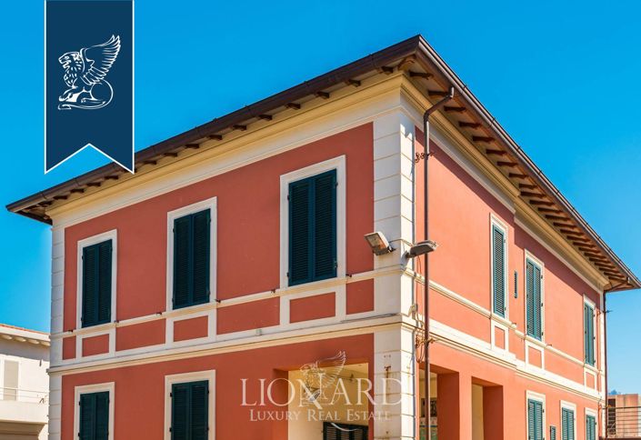 Image No.11-5 Bed Villa for sale