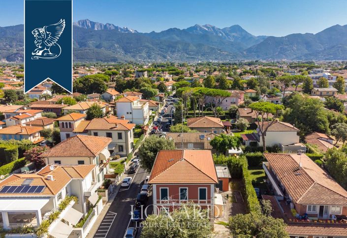 Image No.4-5 Bed Villa for sale