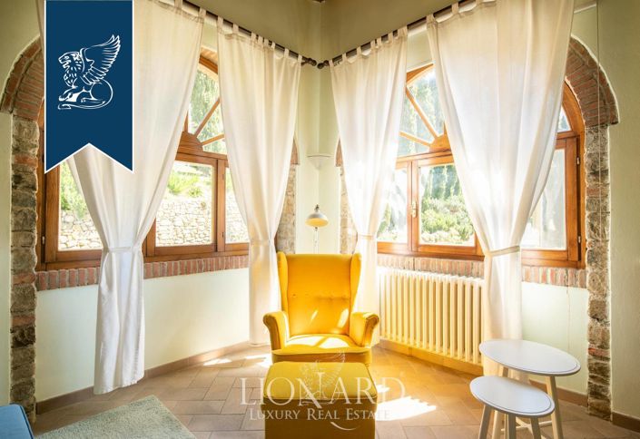 Image No.13-4 Bed Farmhouse for sale