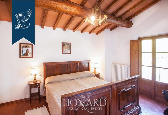 Image No.27-Villa for sale