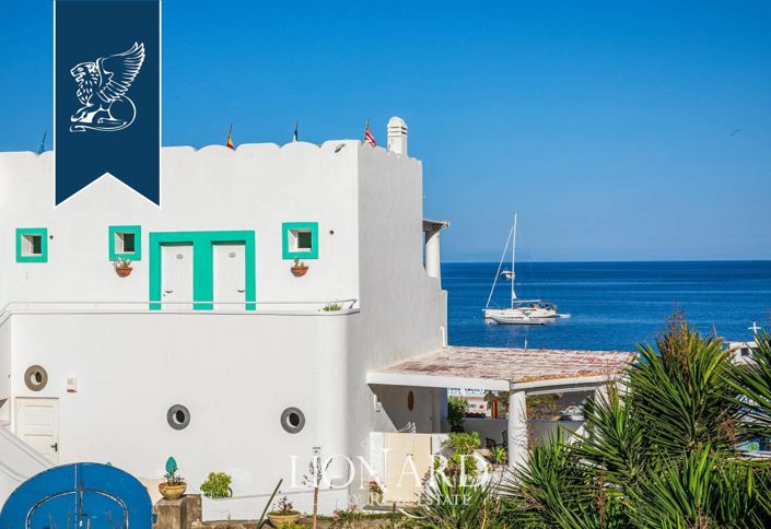 Image No.37-25 Bed Hotel for sale