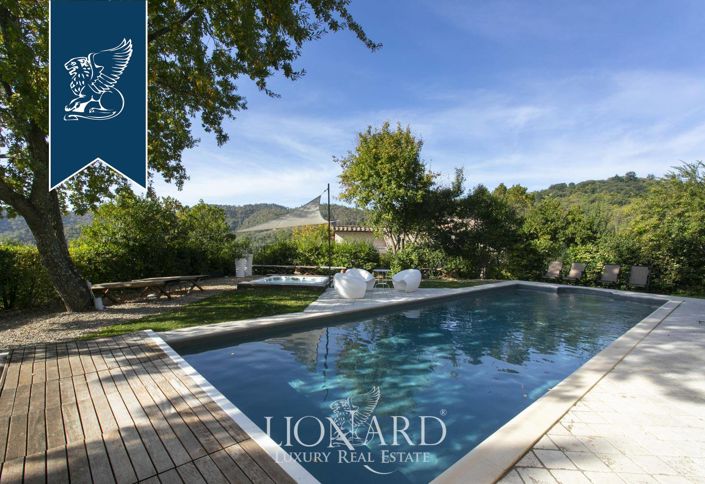 Image No.18-7 Bed Villa for sale