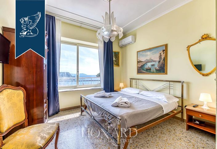 Image No.19-8 Bed Villa for sale