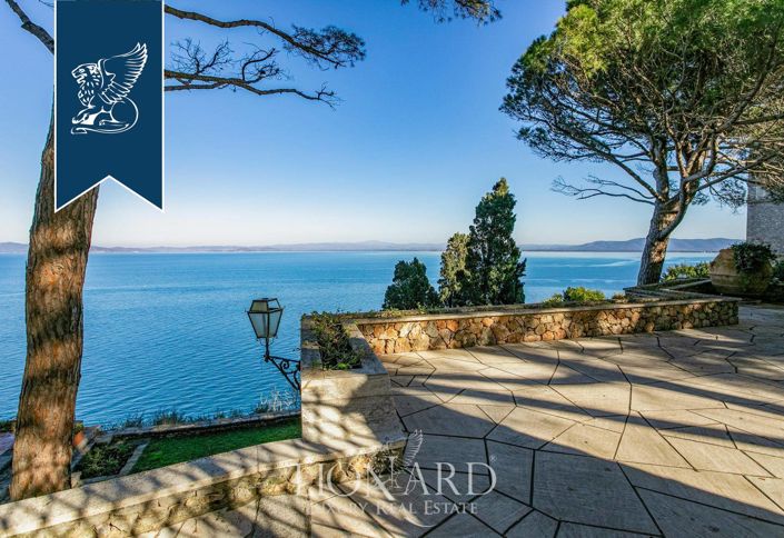 Image No.19-6 Bed Villa for sale