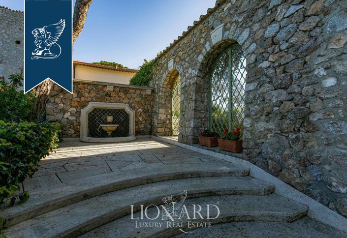 Image No.25-6 Bed Villa for sale