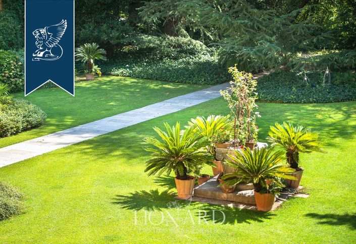 Image No.57-4 Bed Villa for sale