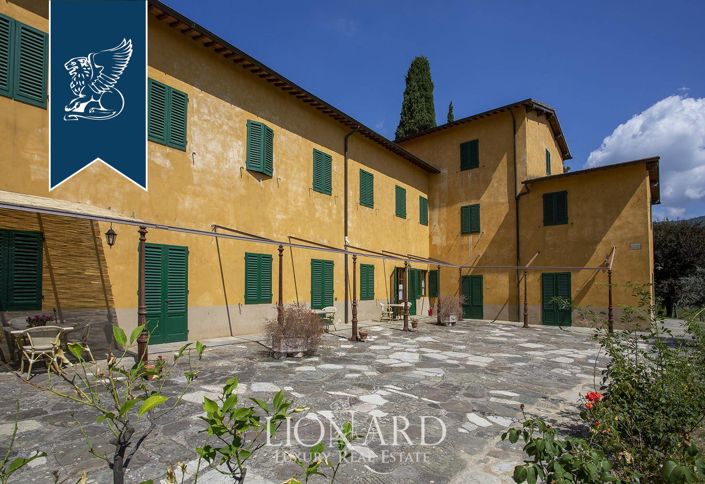 Image No.17-45 Bed Villa for sale