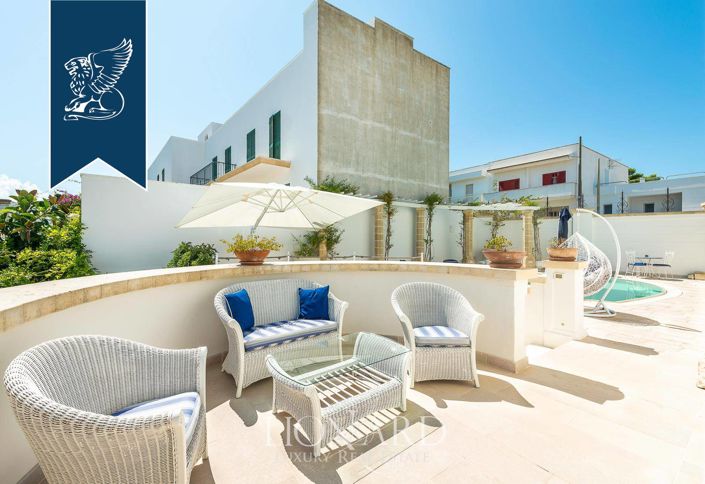 Image No.19-6 Bed Villa for sale