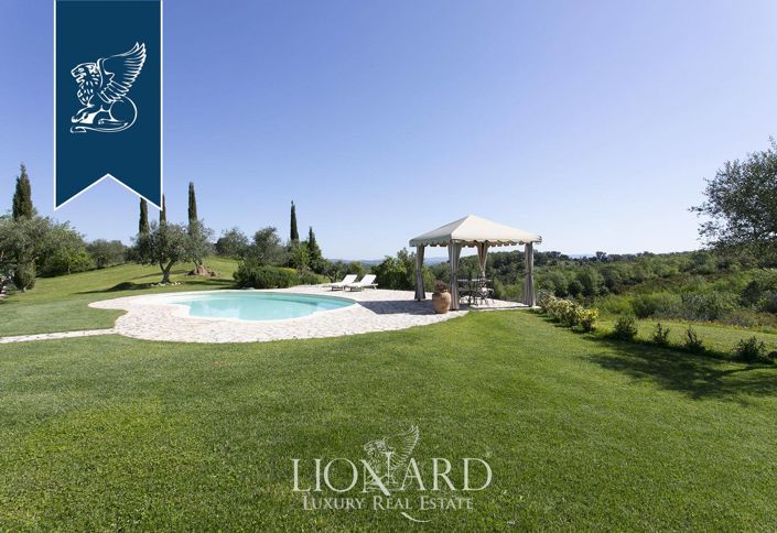 Image No.18-5 Bed Country House for sale