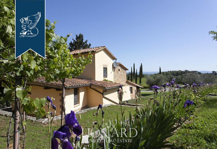 Image No.8-5 Bed Country House for sale