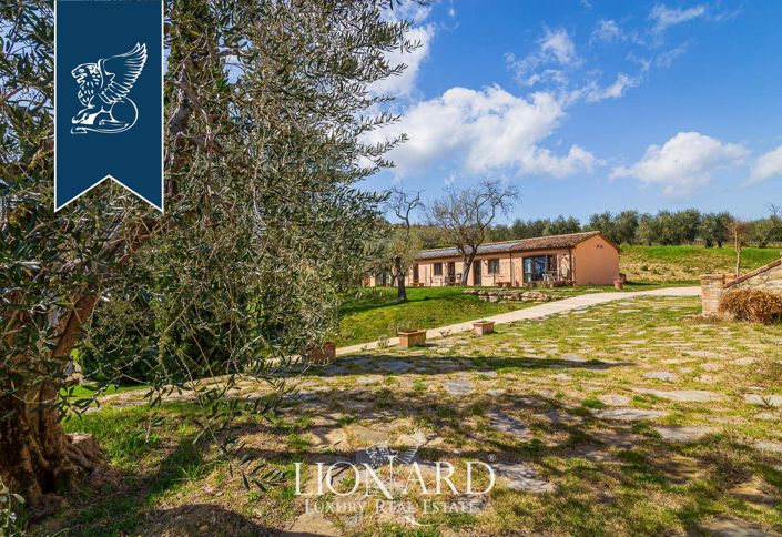 Image No.48-21 Bed Hotel for sale