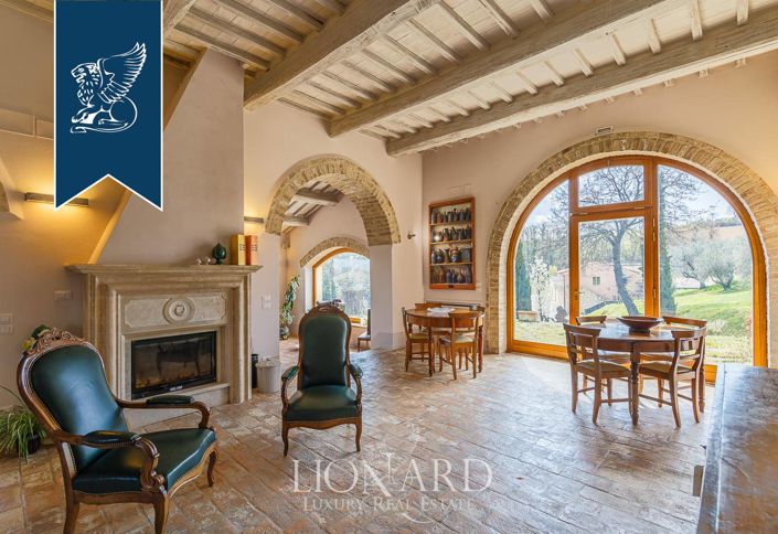 Image No.55-21 Bed Hotel for sale