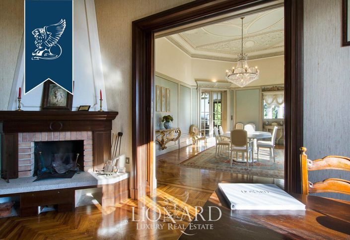 Image No.35-10 Bed Villa for sale