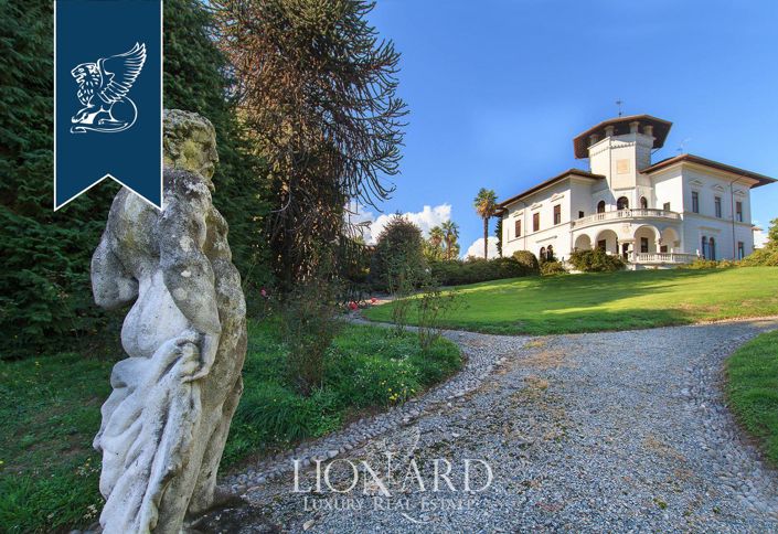 Image No.4-10 Bed Villa for sale