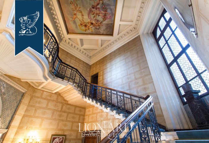 Image No.43-10 Bed Villa for sale