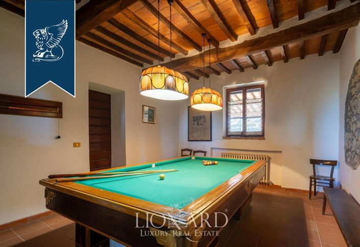 Image No.19-6 Bed Farmhouse for sale