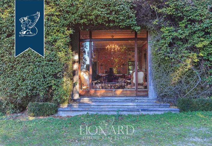 Image No.19-15 Bed Villa for sale