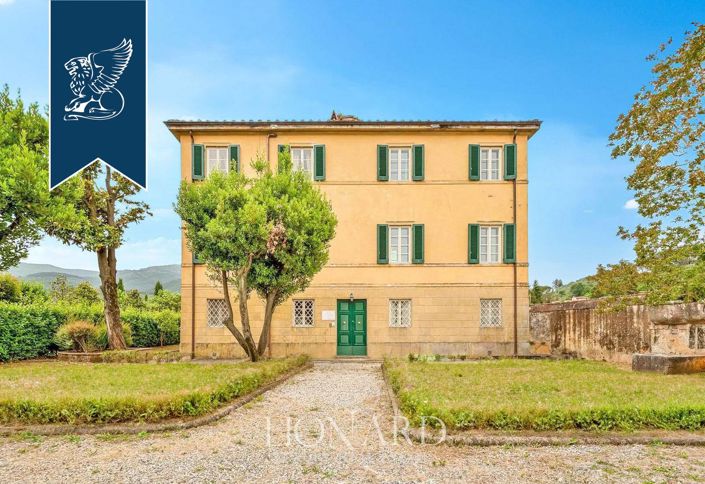 Image No.1-11 Bed Hotel for sale