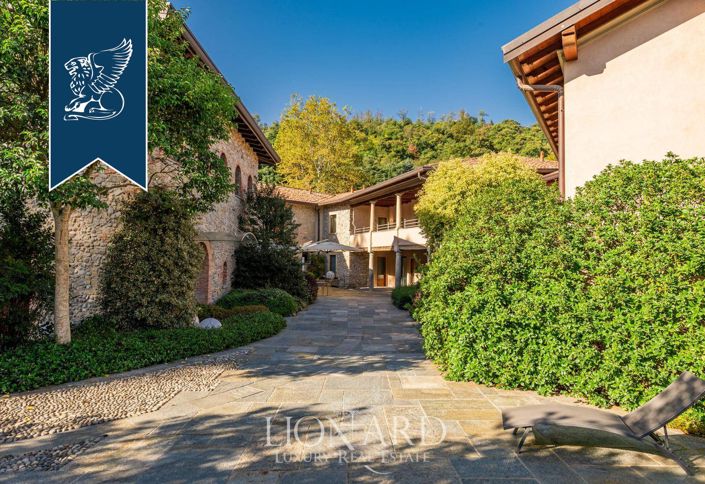 Image No.1-23 Bed Hotel for sale
